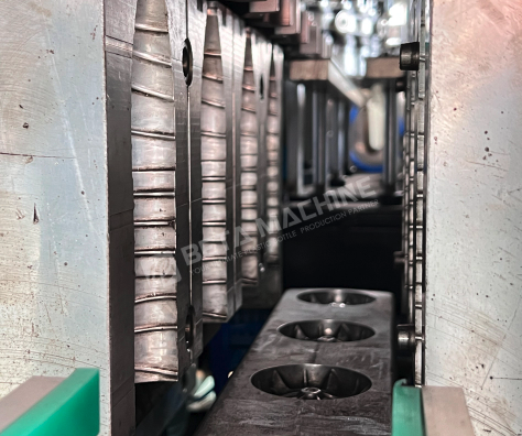 Máquina para soplar